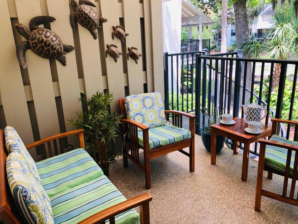 Springwood Villas With Pool Excess Half A Mile From Beach ヒルトンヘッドアイランド エクステリア 写真