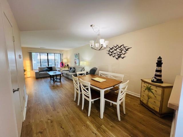 Springwood Villas With Pool Excess Half A Mile From Beach ヒルトンヘッドアイランド エクステリア 写真