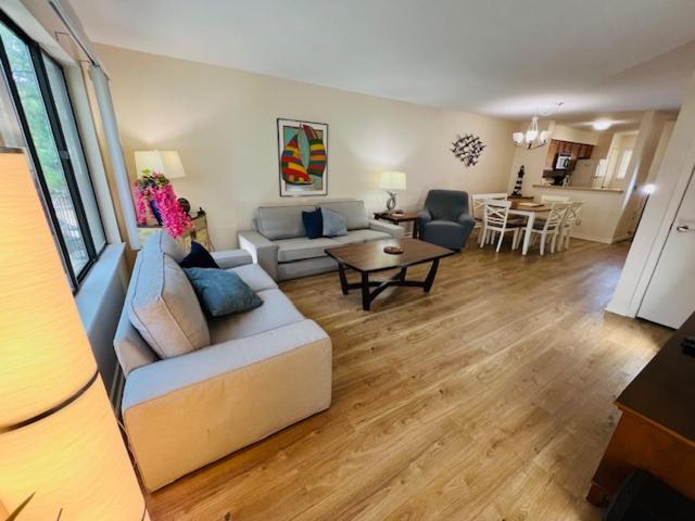 Springwood Villas With Pool Excess Half A Mile From Beach ヒルトンヘッドアイランド エクステリア 写真